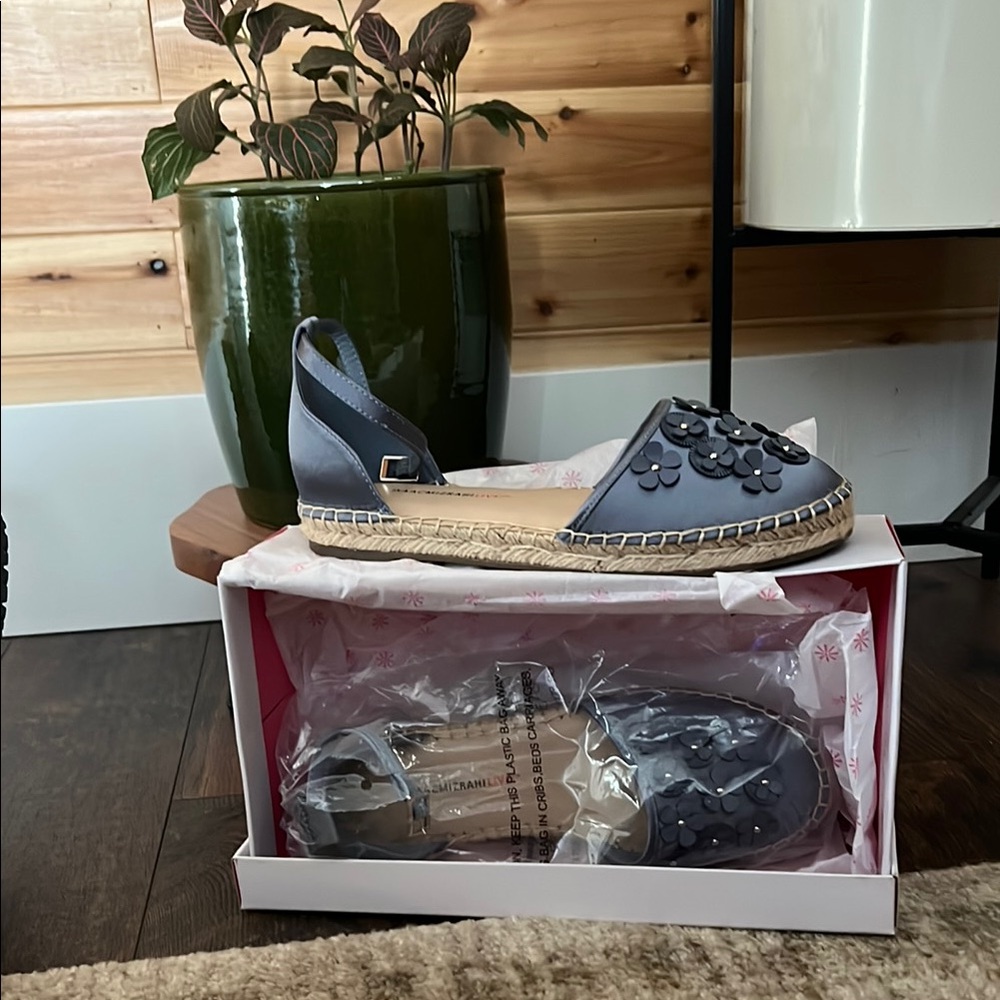 Isaac Mizrahi Blue Espadrilles with Jute Midsole
